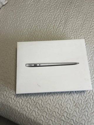 Caja MacBook Air