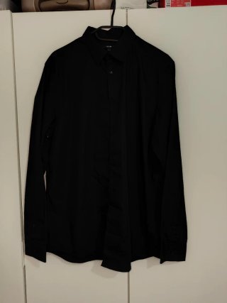 Camisa negra Kiabi hombre