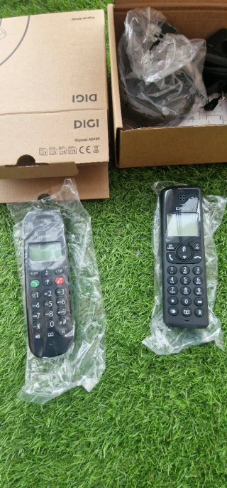 2 teléfonos fijos nuevos