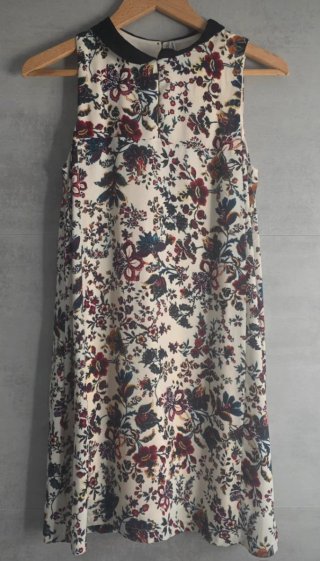 Vestido Stradivarius Estampado Talla S