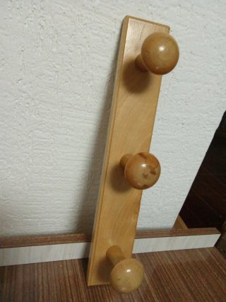 Perchero de Pared de Madera