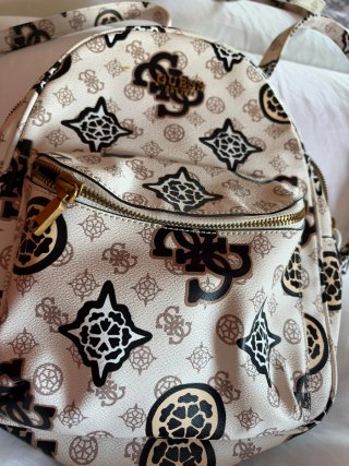 Mochila Guess Estampada