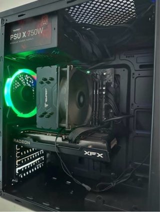 PC Gaming i5-12400F RX 6600