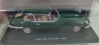 Coche a escala 1:24 Jaguar E-Type 1962