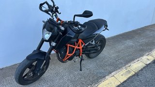 KTM Duke 690