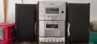Minicadena Daewoo con Altavoces y mando
