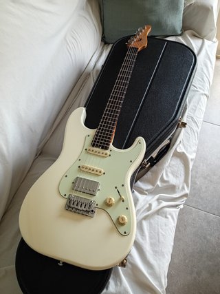 Guitarra Schecter Nick Johnston Traditional HSS
