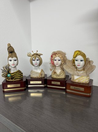 Set de 4 Figuras del Zodíaco de Cerámica