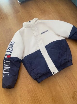 Plumífero Tommy Jeans Blanco y Azul