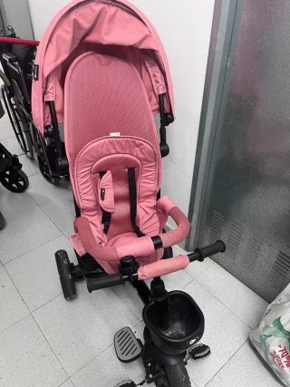 Triciclo Kinderkraft Rosa