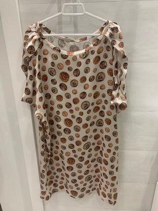 Vestido de seda estampado manga corta