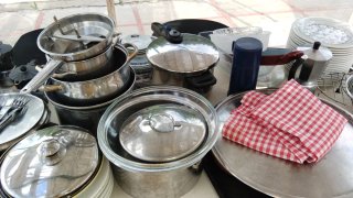 Set de menaje de cocina y olla express