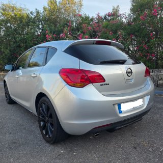 OPEL ASTRA J
