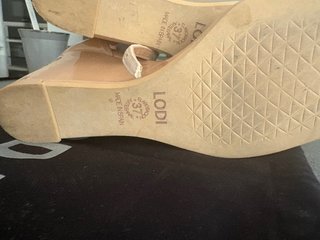 Zapatos LODI Rosa Palo Talla 37