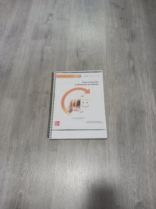 Libro comunicación y atención al cliente.