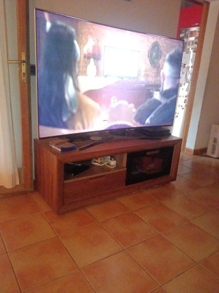Mueble de Televisión de Madera maciza