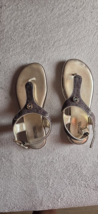 Sandalias Michael Kors Kids Doradas y Marrón