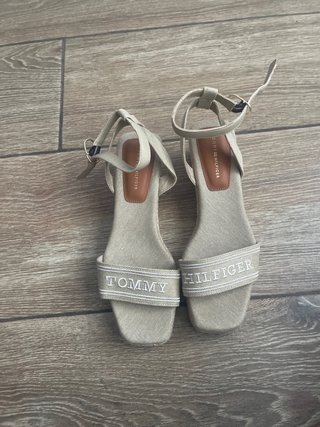 Sandalias Tommy Hilfiger Beige