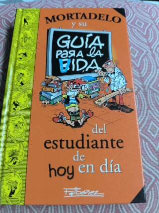 Mortadelo y su guía para la vida del estudiante...
