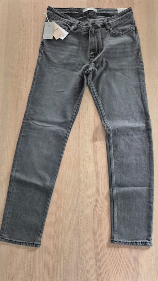 Pantalón Mango Slim Fit Negro Talla 44. NUEVO
