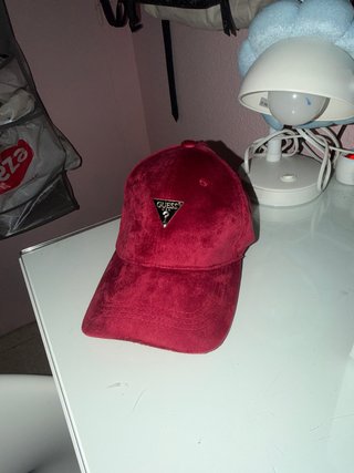 Gorra Guess Roja