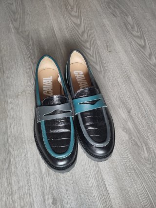 Mocasines Caval, talla 42, nuevos (modelo de expos