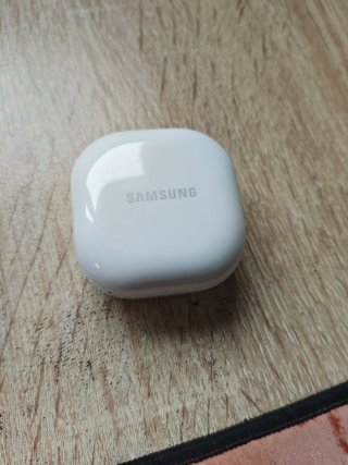 Auriculares Samsung earbuds modelo 2025