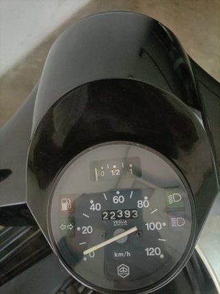 Vespa PX 200 E Iris