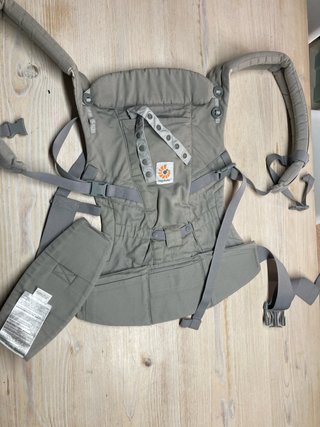Mochila portabebés Ergobaby gris