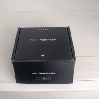Vendo luces LED de cortesía para Tesla. Se enciend
