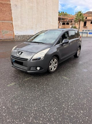 Peugeot 5008 hdi