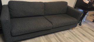 Sillón de 2 plazas con reposapiés