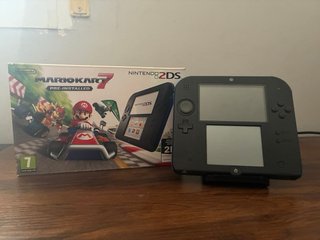 Nintendo 2DS Edición Mario Kart 7