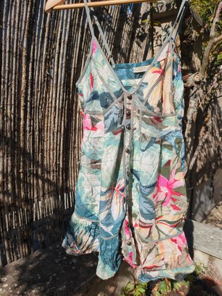 Camiseta tirantes floral Stradivarius Talla S