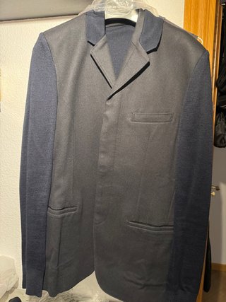 Blazer azul con chaleco de punto