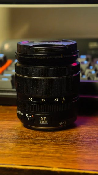 Objetivo Fujifilm XF 18-55mm f2.8-4