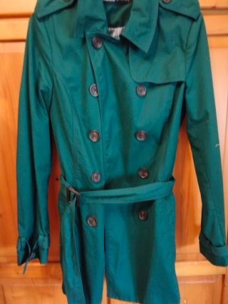 Gabardina Stradivarius Verde Botella
