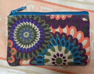 Monedero con Estampado Floral