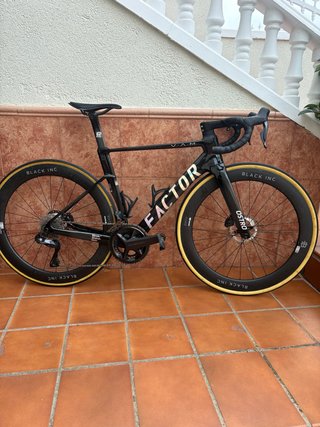 Bicicleta de Carretera Factor Ostro VAM