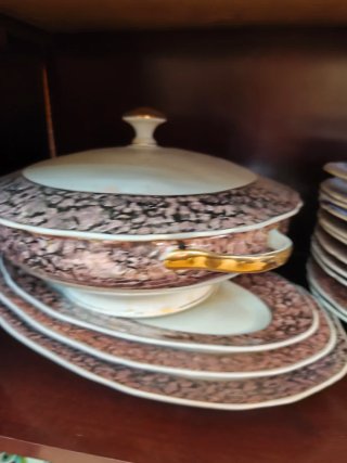 Vajilla de Porcelana con Detalles
