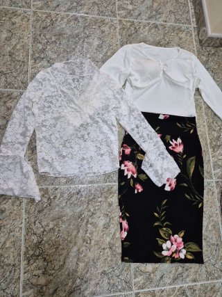 Conjunto de 3 prendas: blusas y falda