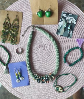 Set de 9 Piezas de Bisutería Tonos Verdes