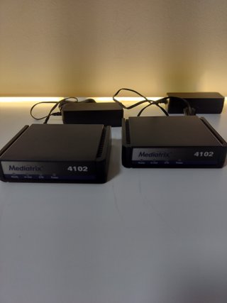 2 unidades Gateways VoIP Mediatrix 4102S