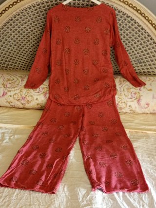 Conjunto de Pantalón y Camiseta Estampado Rojo