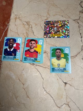 Lote de 4 cromos Mundial 2026