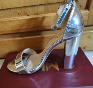 Tacones Plateados Shana