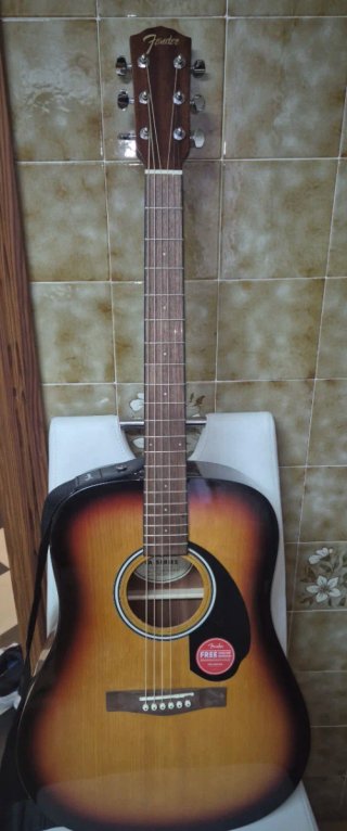 Chitarra Acustica Fender Serie FA