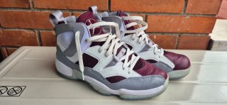 Nike Air Jordan Jumpman Two Trey Bordeaux