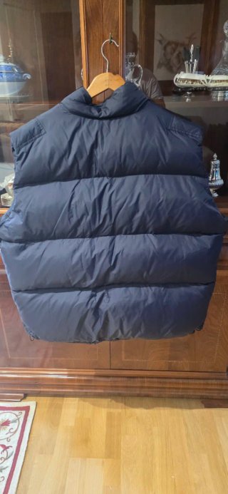 Chaleco de plumas azul marino