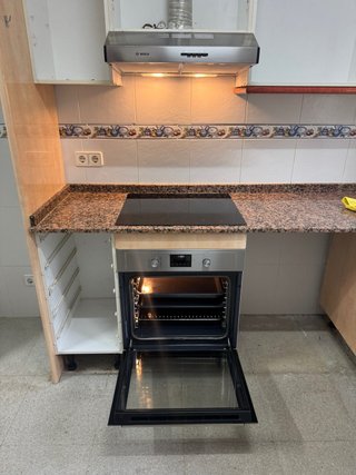 Horno empotrable de acero inoxidable